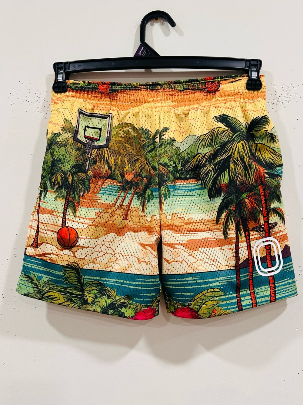Overtime Paradise Palm Mesh Basketball Shorts Tropical Graphic Kids  Size XL